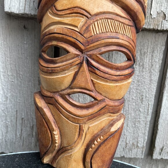 Tiki Decorative Tribal Face Mask Hand Carved Wooden - Picture 2 of 4